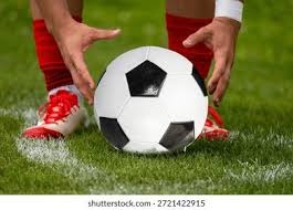 博弈论进阶：解析“演化博弈论”在多人麻将环境下的动态均衡模型。（多人麻将中的动态均衡模型：演化博弈论深度解读）